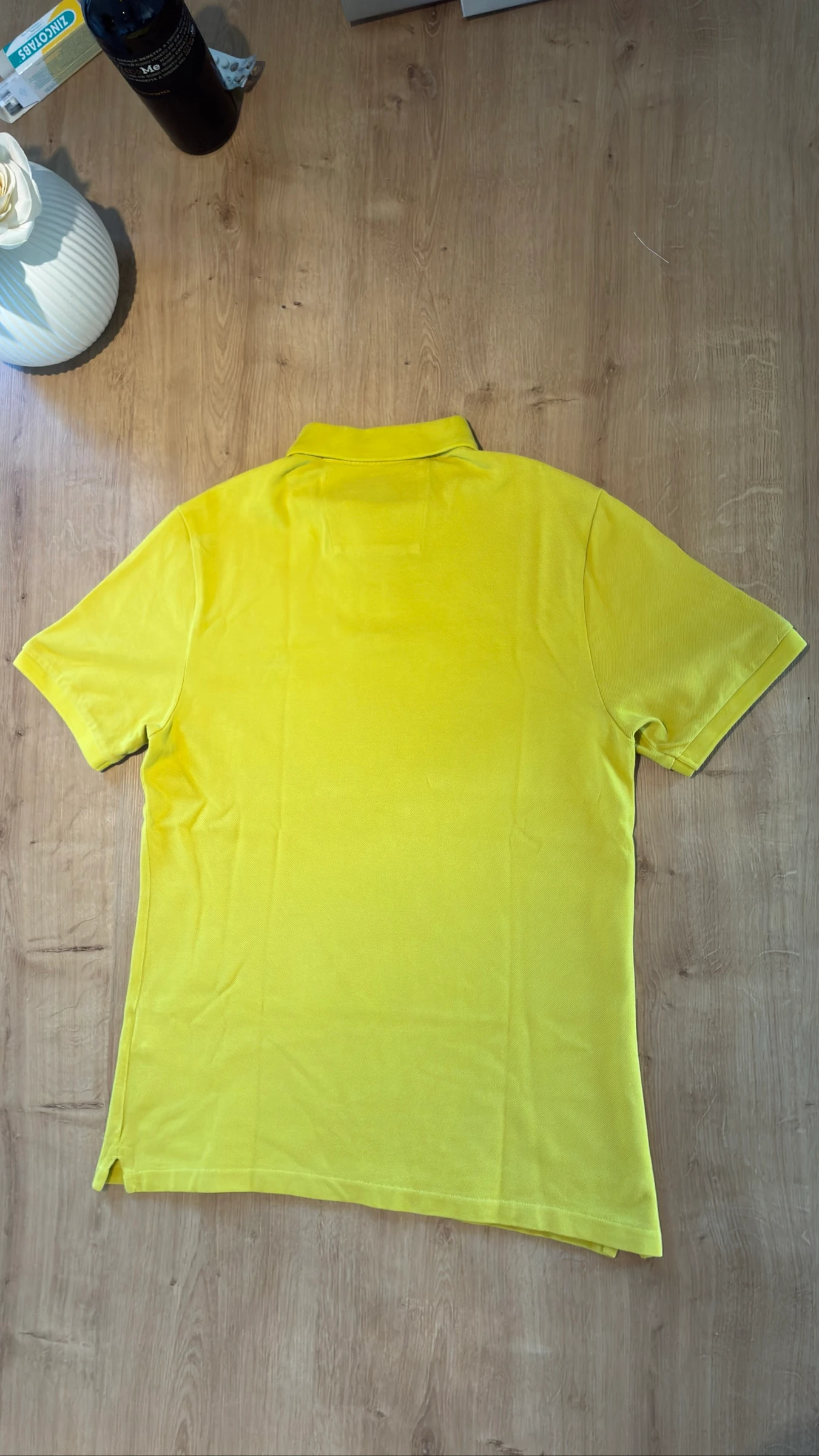 Polo Calvin Klein Amarelo – Tamanho P – photo 3